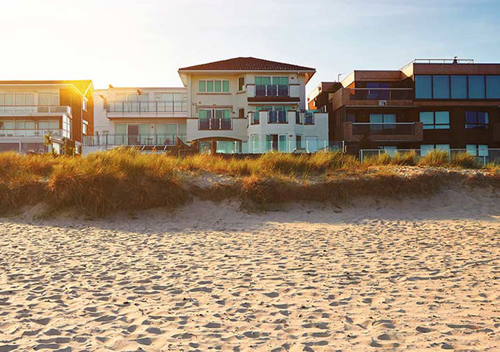 Hurricane Window Safety Wrightsville Beach North Carolina