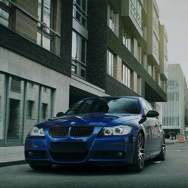 vehicle-window-tinting-enhances-style