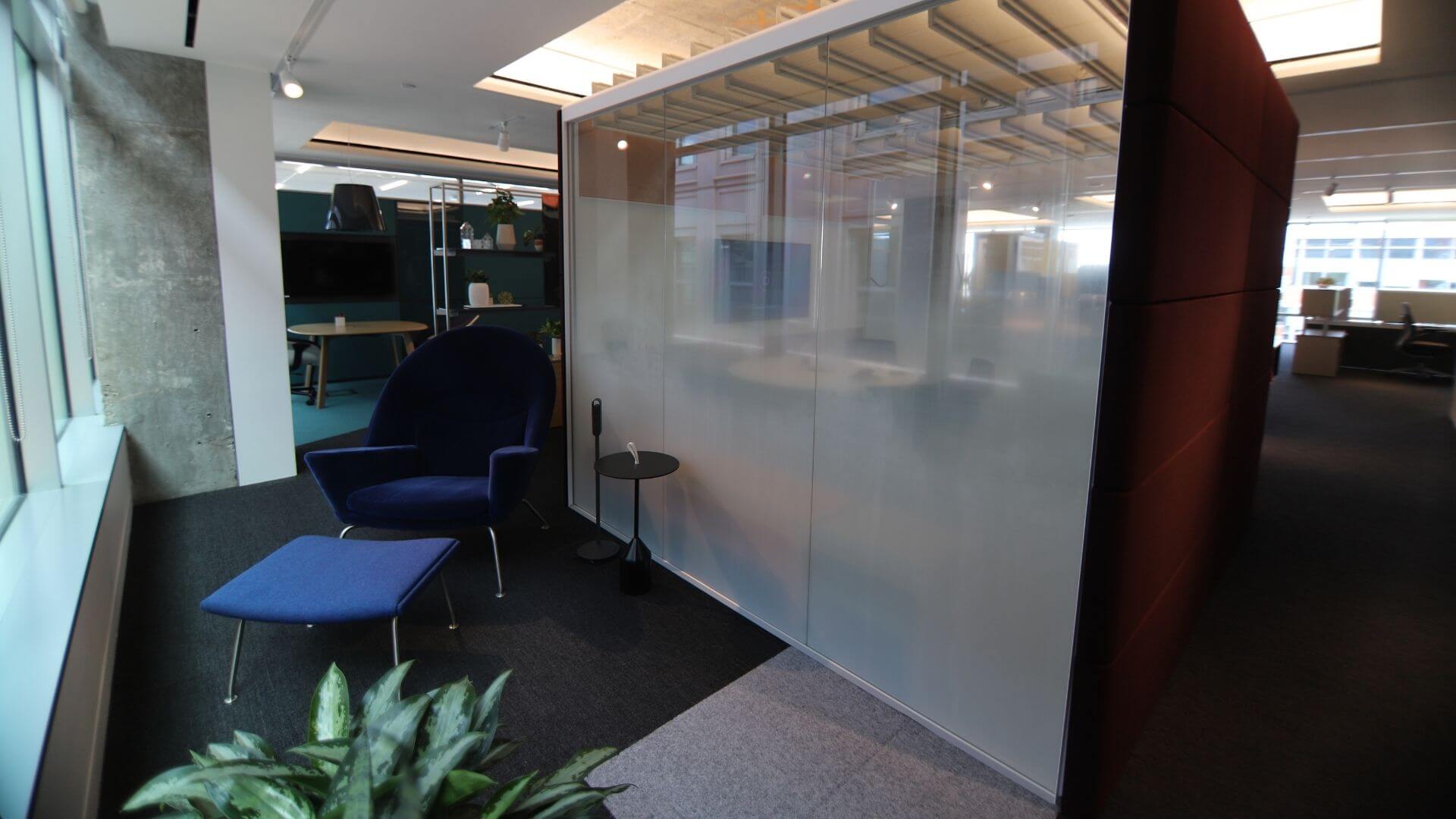decorative-interior-commerical-window-film-frosted-ap-tinting-maryland-virginia-washington-dc