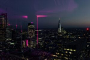 Reducing Glare: Strategies and Solutions - AP Tinting